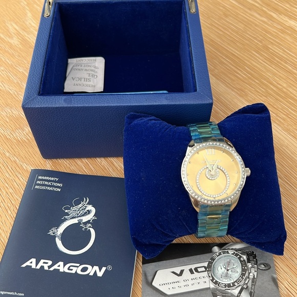 NIB ARAGON Ronda 762 A215 Star Halo Swarovski Crystals Stainless Steel - Picture 3 of 9